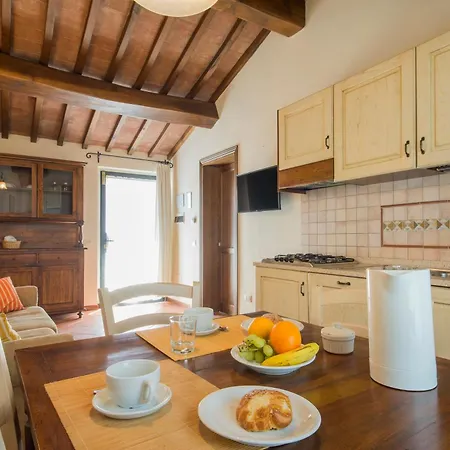 Amazing Chianti Site With Shared Pool *