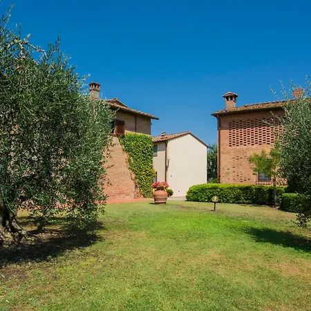 Amazing Chianti Site With Shared Pool アパート *