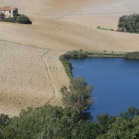 Amazing Chianti Site With Shared Pool アパート *